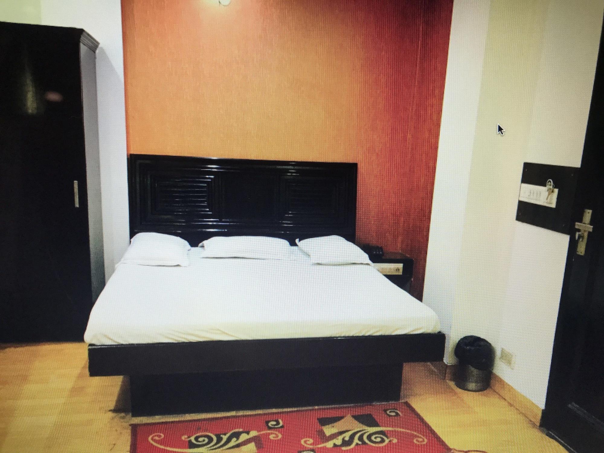Hotel Splash New Delhi Extérieur photo