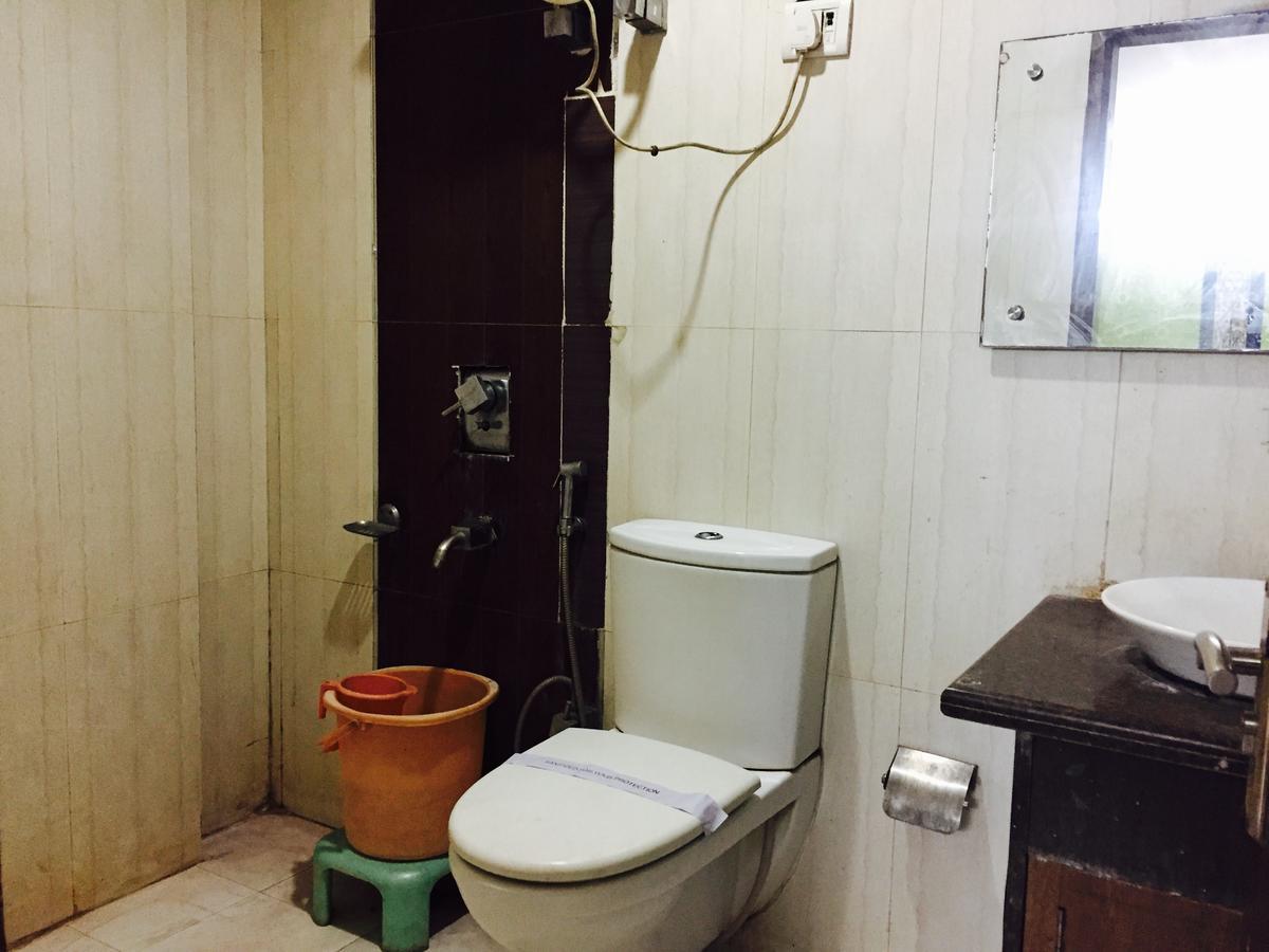 Hotel Splash New Delhi Extérieur photo