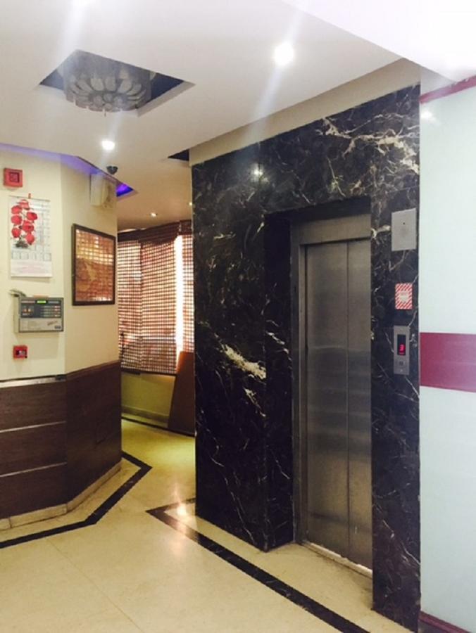 Hotel Splash New Delhi Extérieur photo