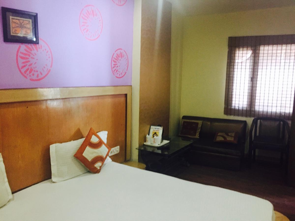 Hotel Splash New Delhi Extérieur photo